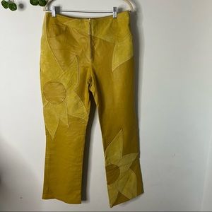 Metrostyle Woman’s Genuine Leather Pant W/floral design size 12 RARE/VIN…